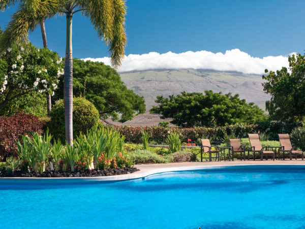 Hawaiian Villa - Luxurious 4-Bedroom Retreat in Kohala Coast